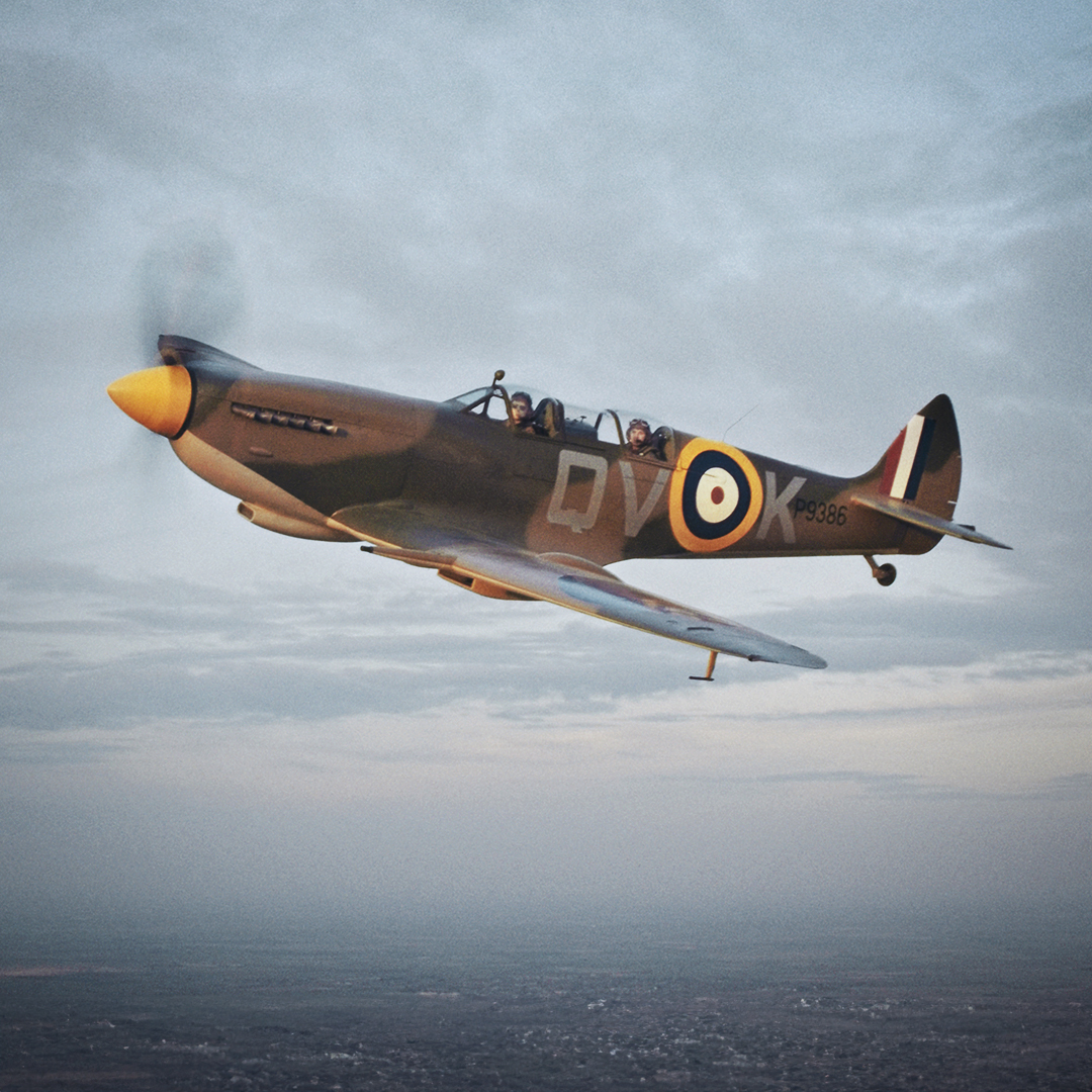 fly a spitfire